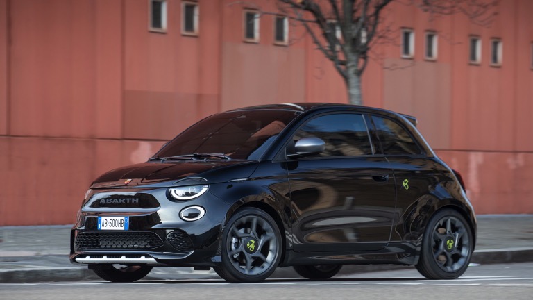 Abarth 500e Hatchback - 2