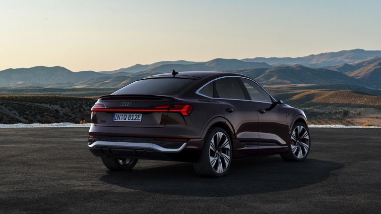 Audi Q8 Sportback e-tron 50 quattro - 2