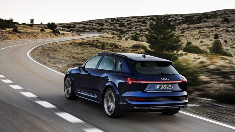 Audi e-tron S - 2
