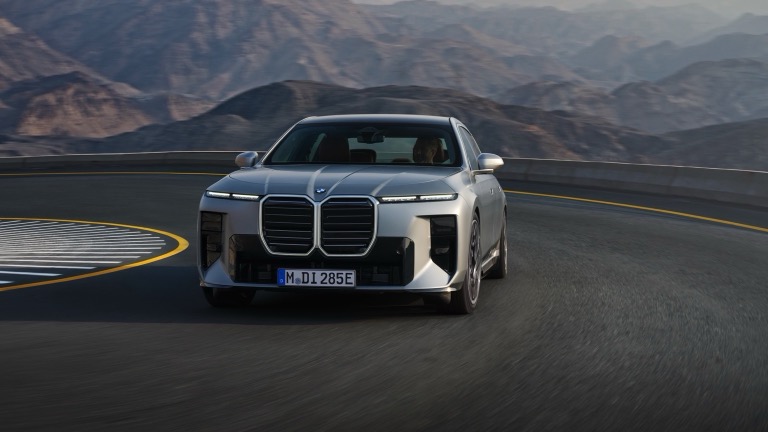 BMW i7 M70 xDrive(MY27) - 2