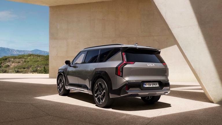 Kia EV9 99.8 kWh AWD GT - 2