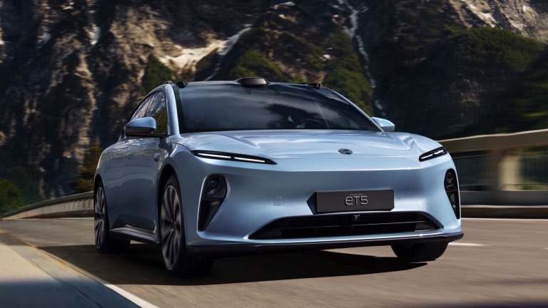 NIO ET5 Touring Long Range - 2