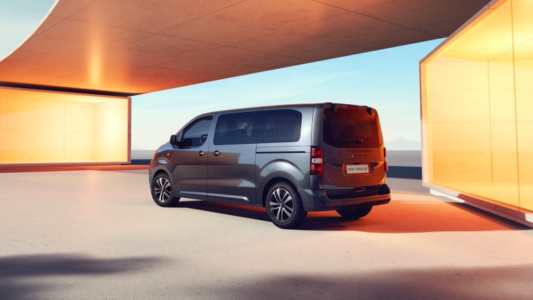 Peugeot e-Traveller L2 50 kWh - 2