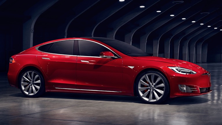 Tesla Model S 90D - 2