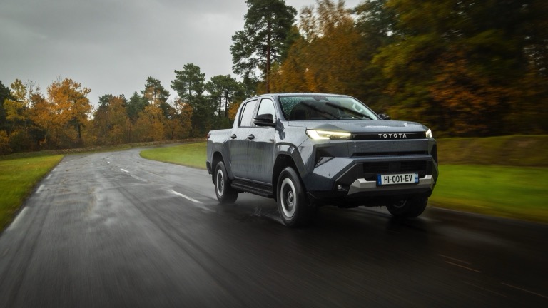 Toyota Hilux Electric 59.2 kWh - 2