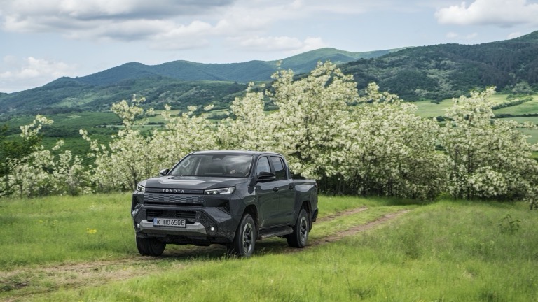 Toyota Hilux Electric 59.2 kWh - 7