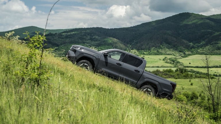 Toyota Hilux Electric 59.2 kWh - 8