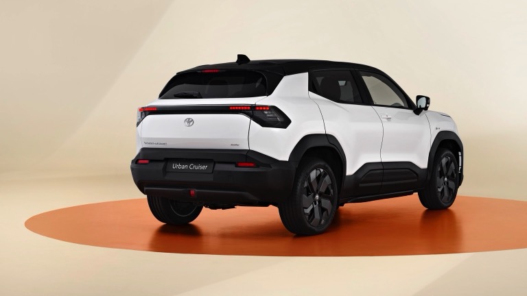 Toyota Urban Cruiser 48.8 kWh - 2